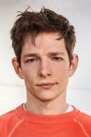 Mike Faist portrait