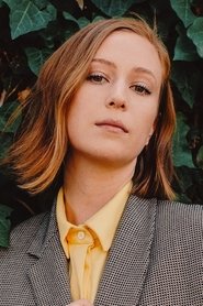 Hannah Einbinder portrait