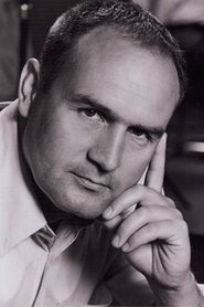 Tomasz Mikołajewski portrait