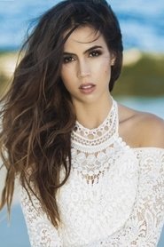 Pérola Faria portrait