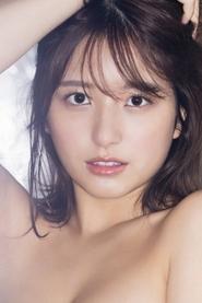 Nana Owada portrait