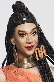 Tia Kofi portrait