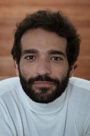 Humberto Carrão portrait