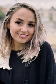Tara Lexi Robertson portrait