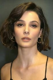 Büşra Develi portrait