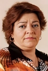 Evin Esen portrait