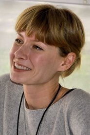 Hope Larson portrait