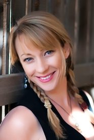 Jena Carpenter portrait