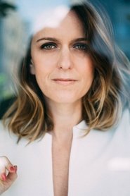 Emannuelle Junqueira portrait