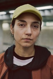 Lara Chedraoui portrait