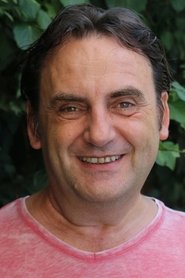 Özkan Aksu portrait