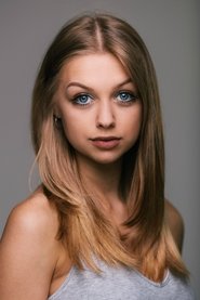 Jess Radomska portrait