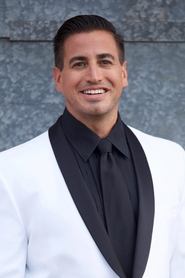 Justin Roberts portrait