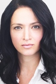 Roxanna Hope Radja portrait