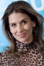 Hilaria Baldwin portrait