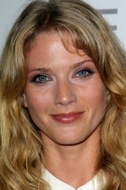 Winter Ave Zoli portrait