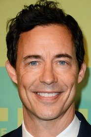 Tom Cavanagh portrait