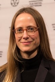 Claire Oakley portrait