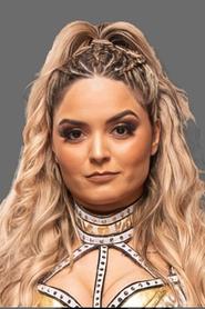 Taynara Melo portrait