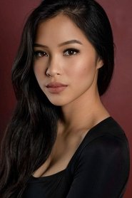 Kira Omans portrait