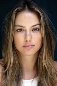 Stefanie Yunger portrait