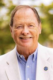 Dennis Erdman portrait