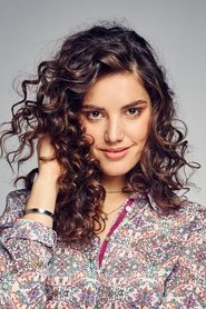 Sarah Aratoová portrait