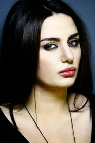 Pınar Dikici portrait