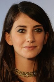 Sheila Vand portrait