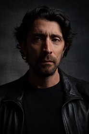 Adam Cushman portrait