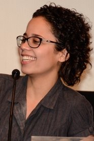 Letícia Simões portrait
