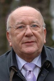 Roy Barraclough portrait