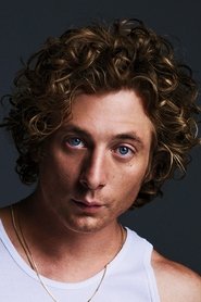 Jeremy Allen White portrait