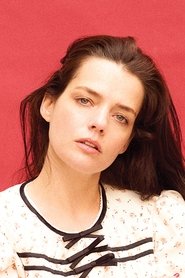 Roxane Mesquida portrait