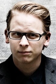 Mads Brynnum portrait