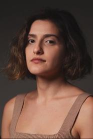 Laura Paro portrait