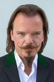 Reinhard Seyer portrait