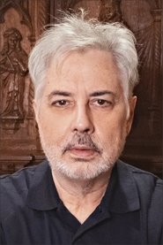 Roberto de Carvalho portrait