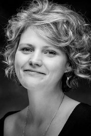 Jacquelyn Mills portrait