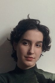 Lais Possamai portrait