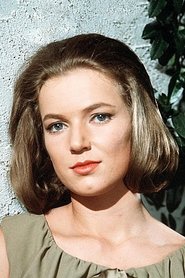 Suzan Farmer portrait