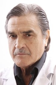 Lito Cruz portrait