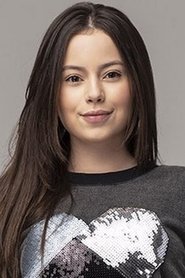 Bia Jordão portrait