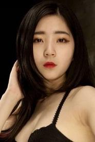 Yoo Sul-young portrait
