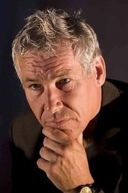 Simon Dutton portrait