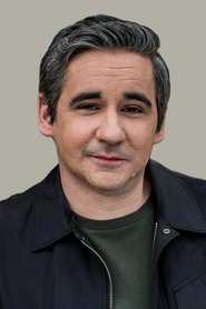 Iain Robertson portrait