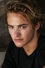 Mitchell Hoog photo