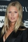 Toni Garrn photo