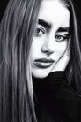 Alli Hart photo