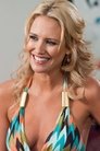 Nicky Whelan photo